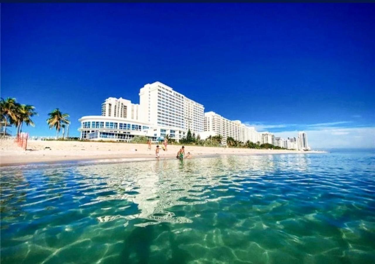 Vila Castle 1131 Miami Beach Exteriér fotografie